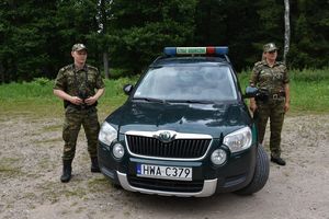 Funkcjonariusze Straży Granicznej z Warmii i Mazur zatrzymali falę nielegalnych imigrantów