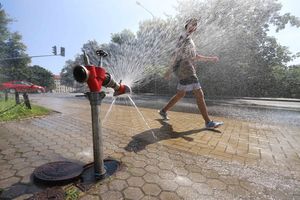 Chłodna mgiełka w miejskim skwarze? Gdzie schłodzimy się w Olsztynie?