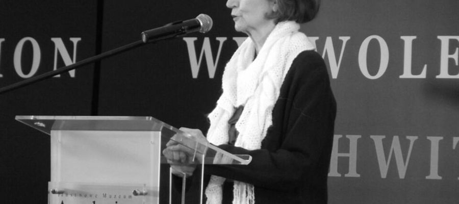 Zofia Posmysz w 2014 r., podczas obchodów podczas 69. rocznicy wyzwolenia KL Auschwitz-Birkenau 