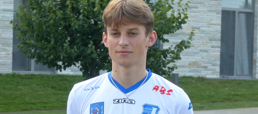 Maciej Banaszek zdobył dla Jezioraka dwa gole w wyjazdowym meczu z Olimpią II Elbląg