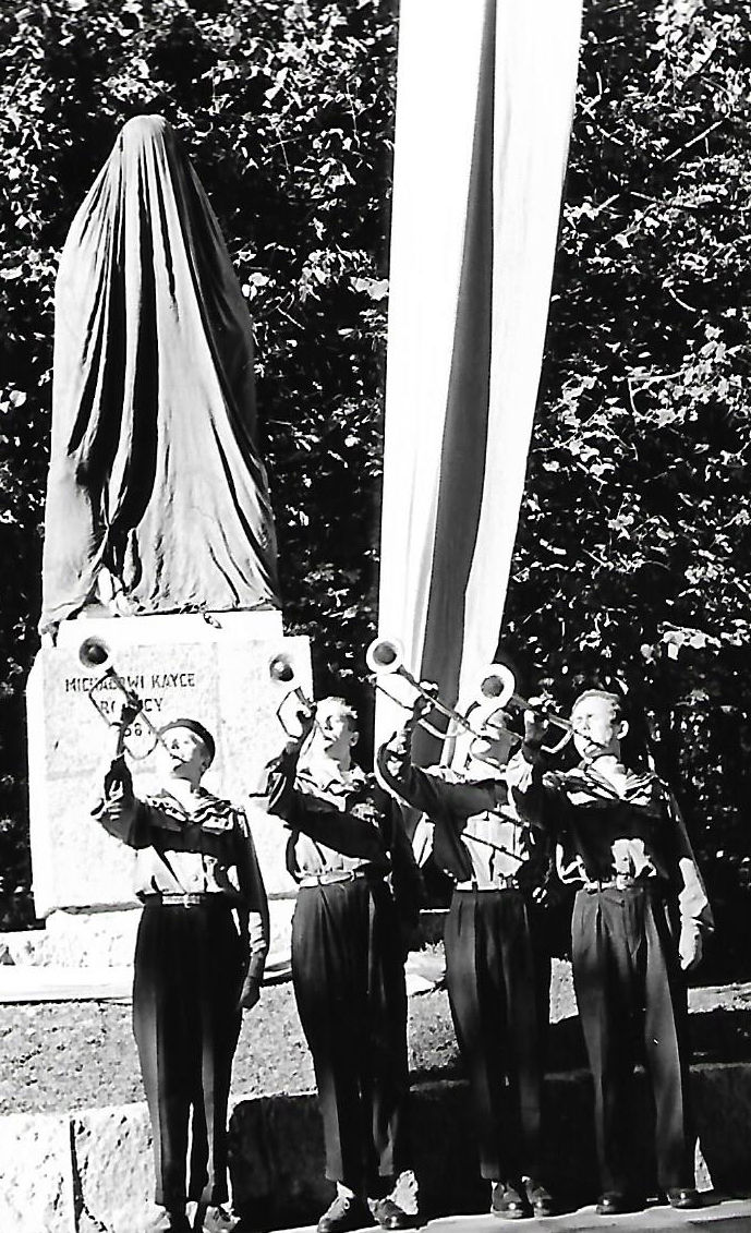 Odsłonięcie pomnika Michała Kajki w Ełku,wrzesień 1958 roku