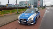 Eskortowali ciężarną do szpitala