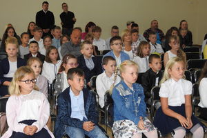 Uczniowie ze szkoły w Skarlinie rozpoczęli rok szkolny