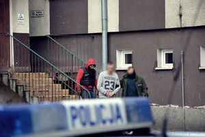 Elbląg: Zabójstwo w mieszkaniu przy ul. Okulickiego. 29-latek zadźgał kobietę nożem? Planował morderstwo?