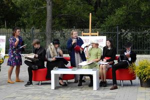 Narodowe Czytanie w skate parku w Olecku