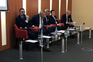 Samorządowcy debatowali w Kielcach