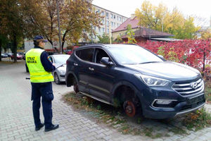 Kolejne wraki zostały odholowane z ulic Olsztyna