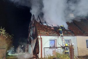 Tragedia pod Olsztynkiem. Mężczyzna dziś w nocy spłonął w pożarze [AKTUALIZACJA]