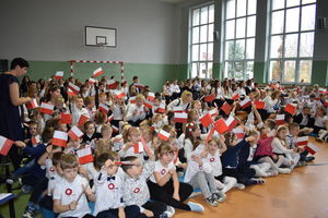Narodowe Święto Niepodległości w Szkole Podstawowej w Marzęcicach [ZDJĘCIA]