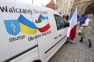 Samochód pełen darów z Olsztyna trafi na front w Ukrainie