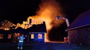 Dzisiejszej nocy spłonął dom w Brajnikach (gmina Jedwabno). Ogień strawił budynek do samych fundamentów 