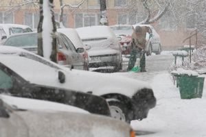 Intensywne opady śniegu w regionie. Najgorsza sytuacja na wschodzie woj. warmińsko-mazurskiego