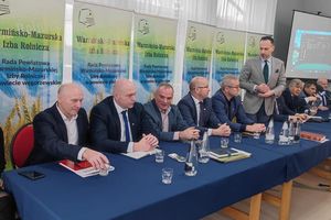 W Olecku trwa wspólne posiedzenie Rad Powiatowych Warmińsko-Mazurskiej Izby Rolniczej