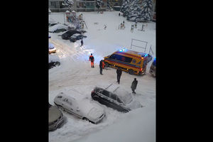 W tej nierównej walce ze śniegiem mieszkańcy Bartoszyc powinni stawiać na samozaparcie? 