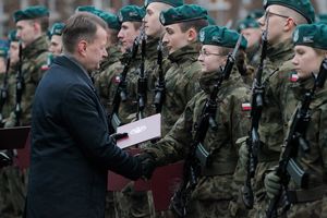 3 tys. żołnierzy dobrowolnej służby wojskowej w sobotę złożyło przysięgę wojskową 