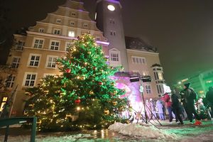 Wieczorem zgasną iluminacje świąteczne. To będzie godzina dla Ukrainy