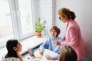 „POLećmy ze wsparciem” - poradnik dla rodziców i nauczycieli