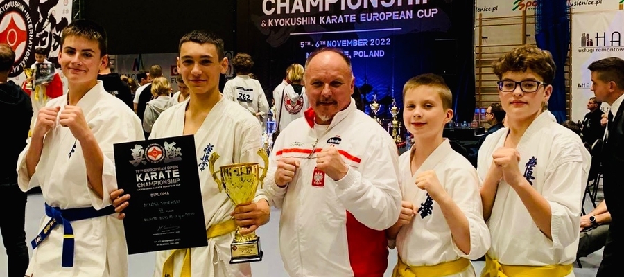 Ekipa Iławskiego Klubu Kyokushin Karate na mistrzostwach Europy 2022