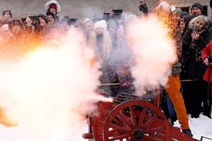 [WIDEO] Inscenizacja ataku Krzyżaków na olsztyński zamek, obroną dowodził Mikołaj Kopernik