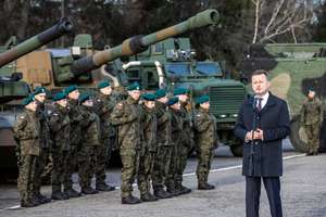 Szef MON w Elblągu: Robimy wszystko, aby Polska była bezpieczna
