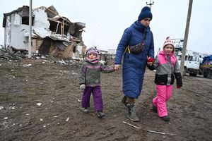Mieszkańcy zniszczonych wsi w obwodzie charkowskim: Rosjanie zniszczyli 80 proc. domów