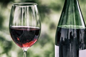 Hiszpania zniszczy 40 mln litrów wina z powodu nadpodaży