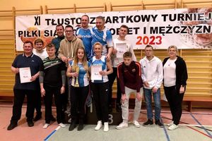 Pączki i turniej siatkówki to tradycja w tłusty czwartek w Szkole Podstawowej w Tereszewie