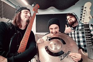 Suski zespół Rottin’ Green nagrywa w pomieszczeniu gospodarczym ZUK-u