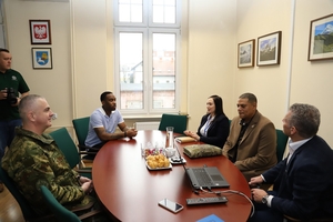 Przedstawiciele sił NATO odwiedzili ełcki urząd miasta