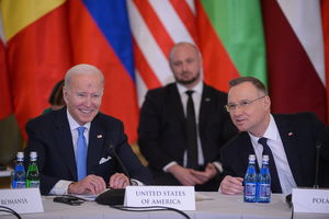 Prezydent Joe Biden na szczycie B9: art. 5 Traktatu Północnoatlantyckiego jest świętym zobowiązaniem