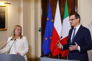 Premier: Włochy i Polska identycznie patrzą na wojnę w Ukrainie, UE i migrację