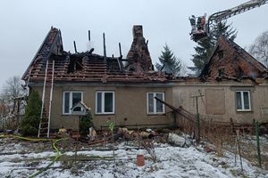 Dwie rodziny straciły w pożarze dach nad głową