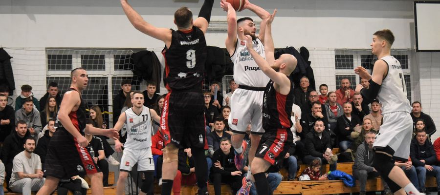 Roś Pisz – Tur Basket Bielsk Podlaski 77:72