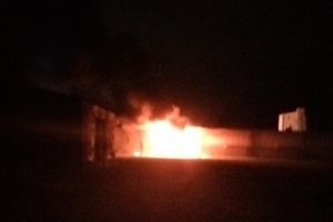 Pożar w zakładzie produkcyjnym w Rodzonym