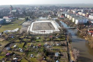 Braniewo: Nowy stadion będzie dumą i wizytówką miasta. Ma być gotowy już w sierpniu