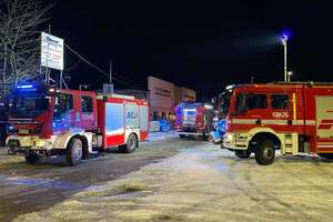 Pożar w kotłowni. Na miejscu działali strażacy z Państwowej i Wojskowej Straży Pożarnej i OSP w Braniewie [ZDJĘCIA]