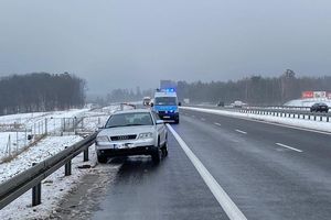 Na drogach powiatu ślisko ale w miarę bezpiecznie