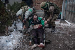 Ratownik medyczny, który jeździ do Ukrainy: lepsze jest ryzykowanie niż bierne patrzenie