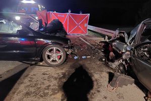 AKTUALIZACJA: Kierowca nie przeżył wypadku. Kolejna tragedia na drogach powiatu olsztyńskiego 