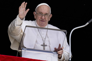 Włochy/ Episkopat przyłącza się do słów Franciszka w obronie św. Jana Pawła II