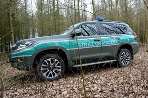 Nowe Toyoty warmińsko-mazurskiej straży granicznej w akcji na granicy 