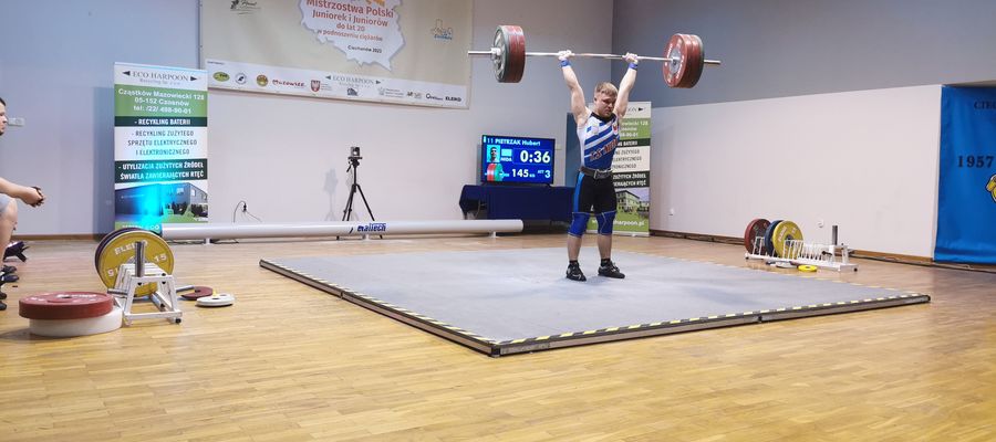 Hubert Pietrzak zaliczył 145 kg w podrzucie