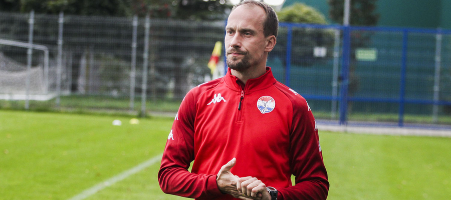 Janusz Bucholc rozpoczął sezon jako gracz DKS Dobre Miasto, a w ćwierćfinale WPP zmierzy się ze swoim byłym klubem w roli trenera Sokoła