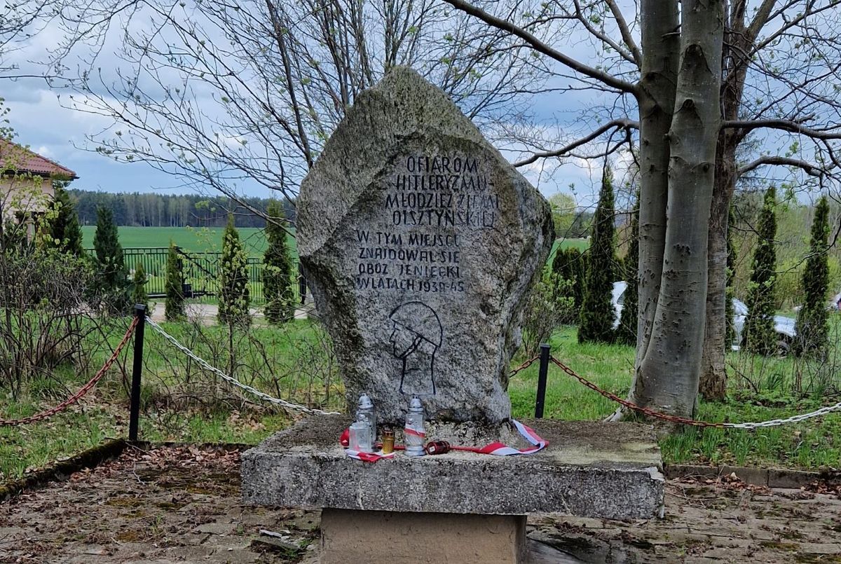 Kamień pamiątkowy Stalag 1B Hohenstein