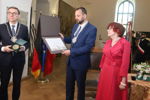 Irena Telesz-Burczyk i doktor Jerzy Sikorski Honorowymi Obywatelami Olsztyna