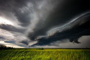 IMGW ostrzega przed burzami z gradem na Warmii i Mazurach