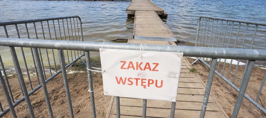 Molo nad jeziorem Ukiel jest aktualnie wyłączone z użytku