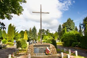 SONDAŻ. Czy Polacy chcą ekshumacji ofiar ludobójstwa na Wołyniu?