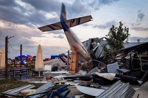 W katastrofie samolotu w Chrcynnie zginęło 5 osób, kolejnych 5 odniosło obrażenia