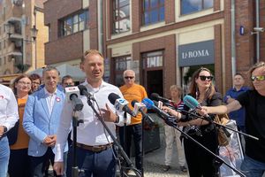 Posłowie Koalicji Obywatelskiej przyjechali do Elbląga, prosić, by przypilnować im wyborów